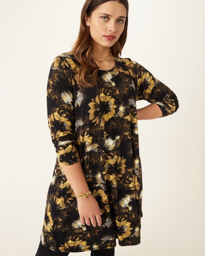 Front of plus size Yvonne Floral Print Dress by Grace Elements | Dia&Co | dia_product_style_image_id:175810